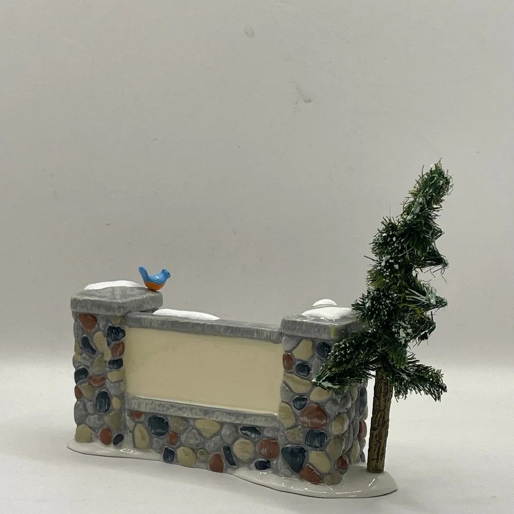 Department 56 Snow Village Welcome Sign Our Town 799975 Ceramic Accessory